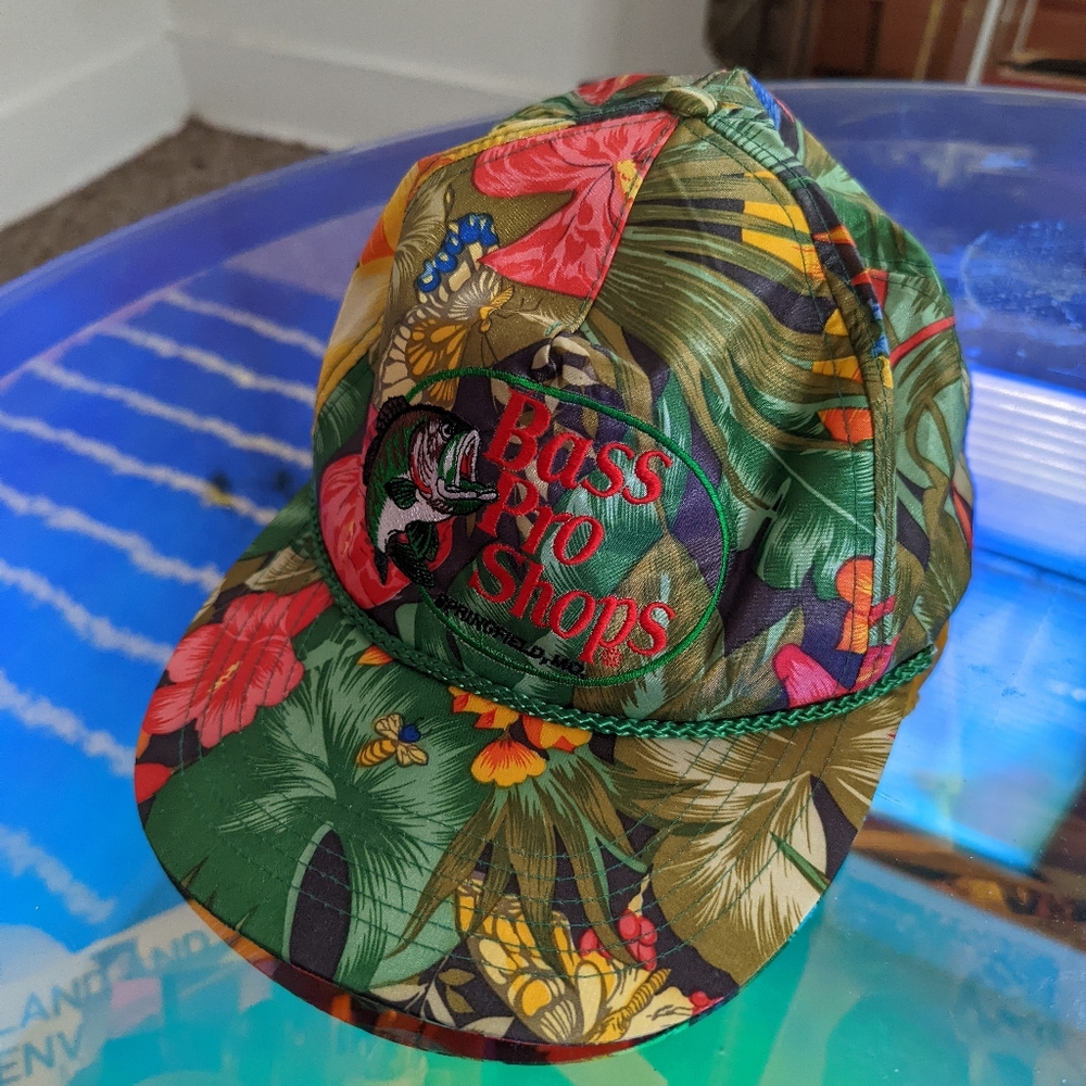 Bass Pro Shops hat